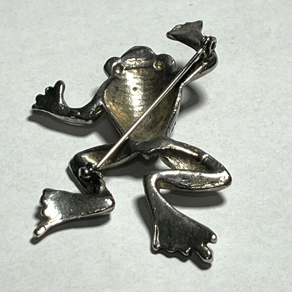 Silver Tone Frog Brooch Pin With Textured Back - Picture 4 of 4